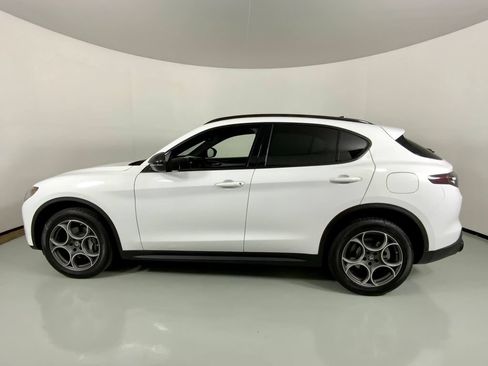 New 2026 Alfa Romeo Stelvio Sprint w/ Convenience Package AWD/4WD image 11