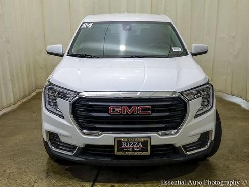 Used 2024 GMC Terrain SLE AWD/4WD image 7
