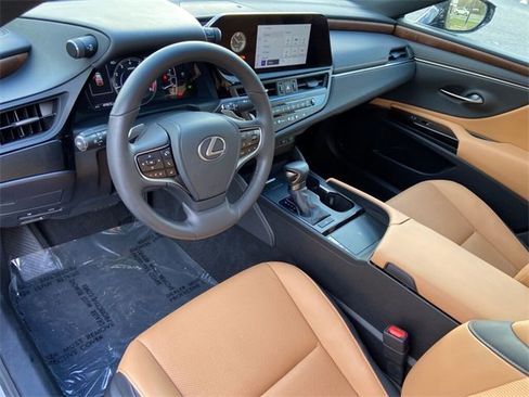 Certified 2023 Lexus ES 350 w/ Premium Package image 23