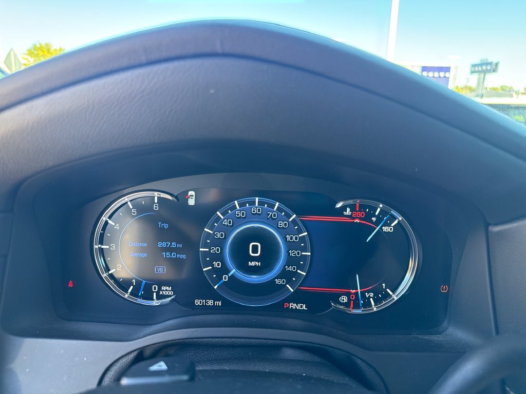 Used 2019 Cadillac Escalade Luxury RWD image 16