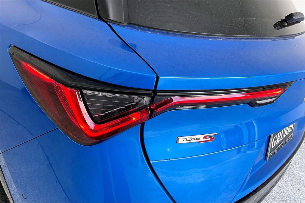 Certified 2024 Acura ZDX Type S AWD/4WD image 34