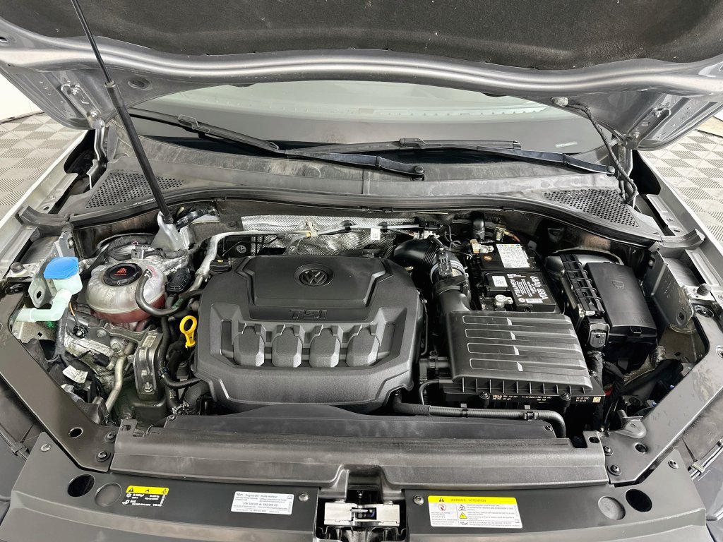 Used 2021 Volkswagen Tiguan SE FWD image 31