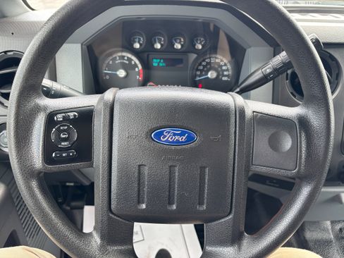 Used 2013 Ford F250 XL w/ PWR Equipment Group AWD/4WD image 19