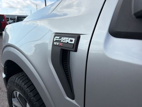 Used 2021 Ford F150 XL w/ STX Appearance Package AWD/4WD image 9
