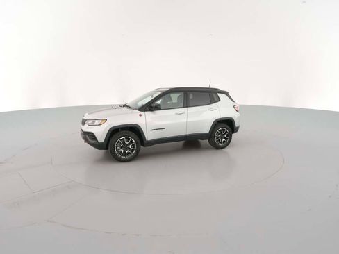 New 2026 Jeep Compass Trailhawk image 5