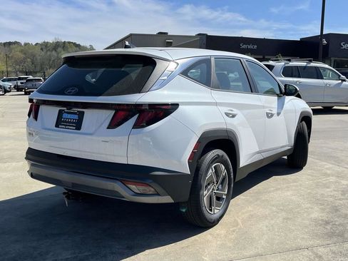 New 2026 Hyundai Tucson Blue SE w/ Tow & Go Package AWD/4WD image 3