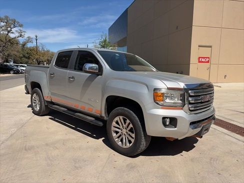 Used 2016 GMC Canyon SLT w/ Driver Alert Package image 5