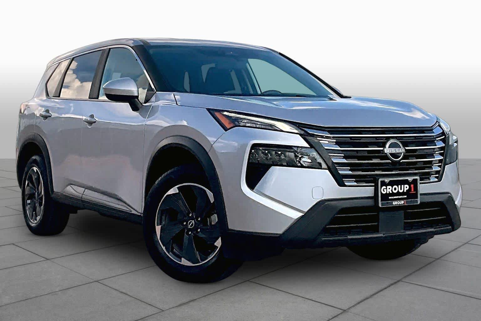 Used 2025 Nissan Rogue SV FWD image 5