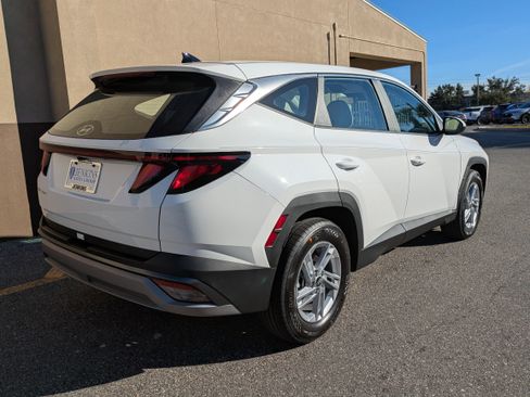 New 2026 Hyundai Tucson SE image 5