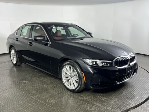 Certified 2024 BMW 330i xDrive Sedan w/ Premium Package image 2