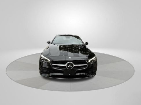 Used 2025 Mercedes-Benz C 300 4MATIC Sedan image 2