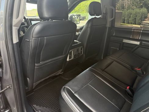 Used 2019 Ford F150 Lariat w/ FX4 Off-Road Package AWD/4WD image 38