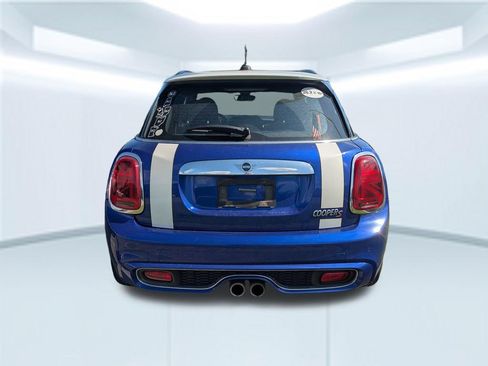 Used 2020 MINI Cooper S FWD image 2