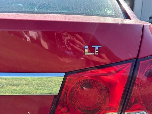 Used 2014 Chevrolet Cruze LT FWD image 23
