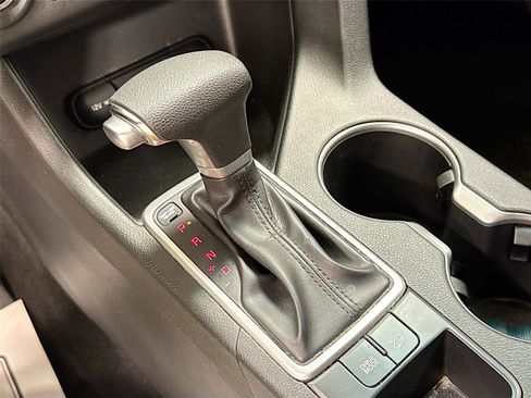 Used 2019 Kia Sportage LX image 16