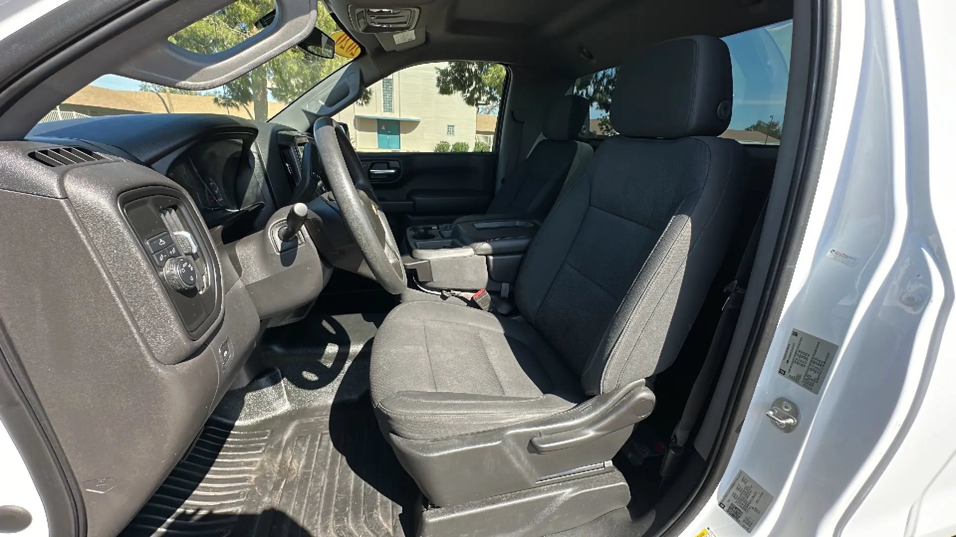 Used 2020 Chevrolet Silverado 1500 W/T RWD image 10