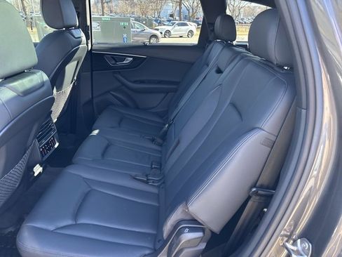 Used 2022 Audi Q7 2.0T Premium Plus image 19