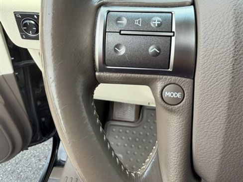 Used 2018 Lexus GX 460 Premium w/ Premium Package AWD/4WD image 42
