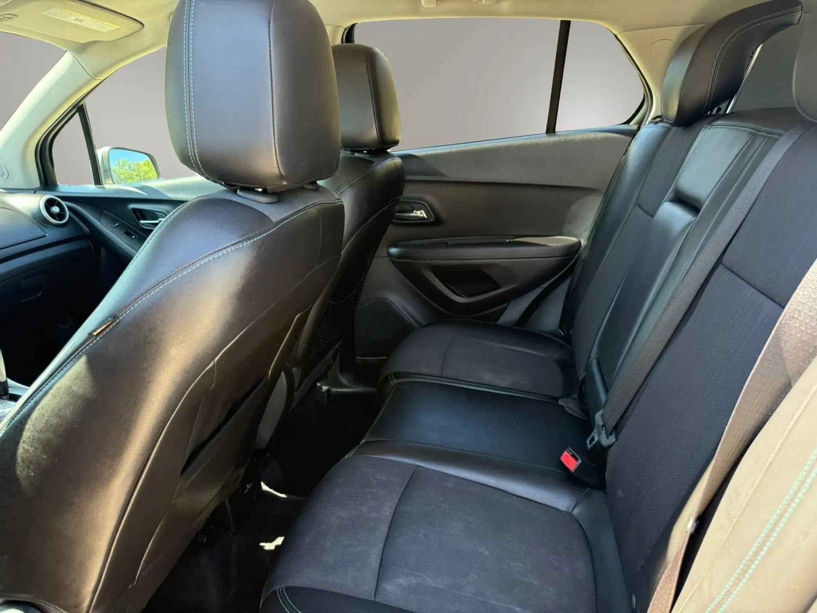 Used 2015 Chevrolet Trax LT w/ LT Plus Package FWD image 15