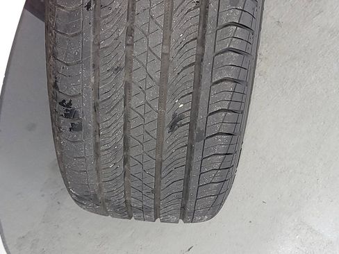 Used 2024 Buick Encore GX Avenir w/ Avenir Convenience Package image 13