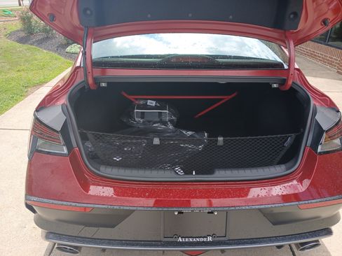 New 2025 Hyundai Elantra N image 5