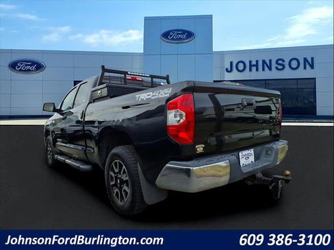 Used 2014 Toyota Tundra SR5 image 8