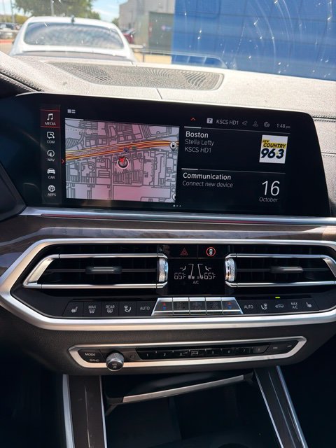 Used 2022 BMW X5 xDrive40i AWD/4WD image 16