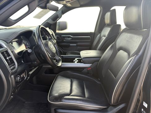 Used 2022 RAM 1500 Laramie AWD/4WD image 11