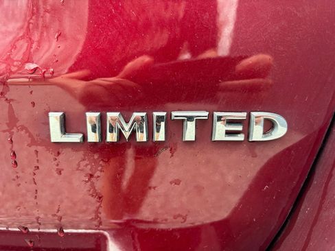 Used 2021 Jeep Grand Cherokee Limited w/ Luxury Group II image 14