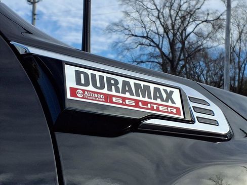 New 2026 GMC Sierra 2500 Denali w/ Denali Reserve Package image 2