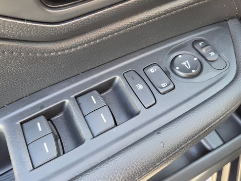 Used 2025 Honda Odyssey EX-L image 29