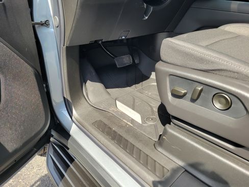 New 2026 Chevrolet Suburban LS RWD image 24
