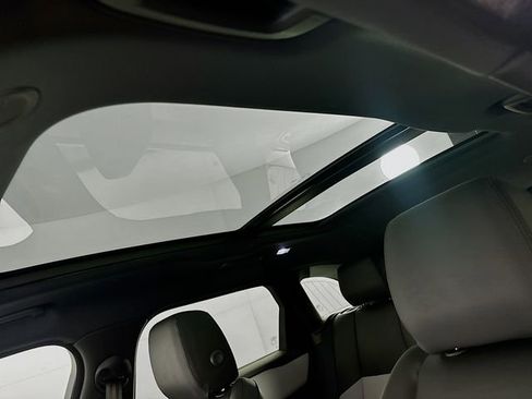 New 2026 Land Rover Range Rover Velar Dynamic SE image 14