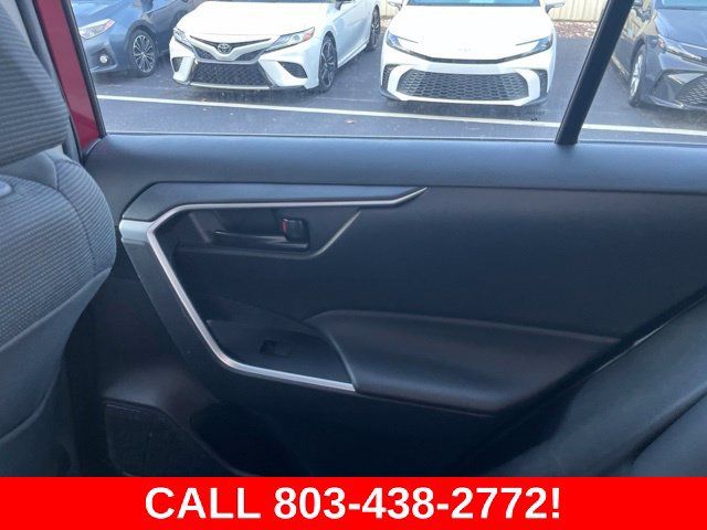 Used 2024 Toyota RAV4 LE FWD image 12