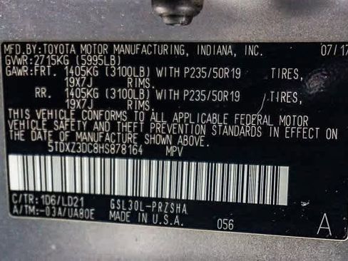Certified 2017 Toyota Sienna SE image 27
