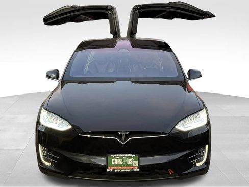 Used 2018 Tesla Model X 100D AWD/4WD image 2