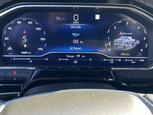 Certified 2022 Chevrolet Silverado 1500 RST w/ Z71 Off-Road Package image 18