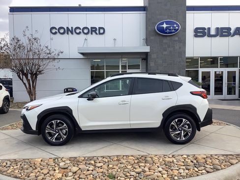 Certified 2025 Subaru Crosstrek 2.0i Premium image 1