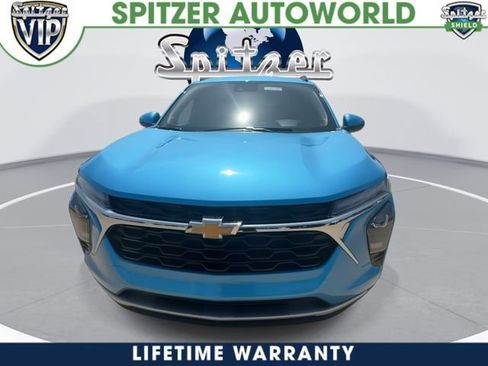 New 2026 Chevrolet Trax LT FWD image 3