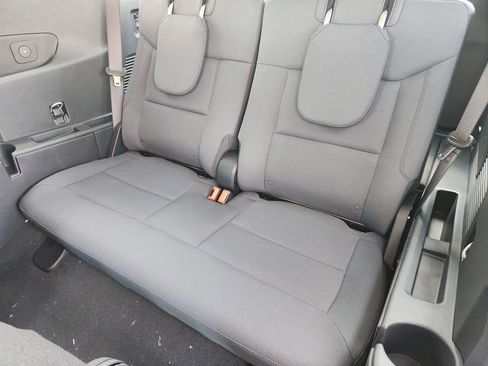 New 2026 Ford Explorer Active RWD image 19