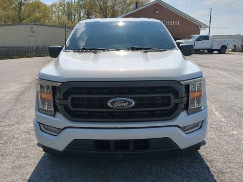 Certified 2022 Ford F150 XLT w/ Equipment Group 302A High image 7