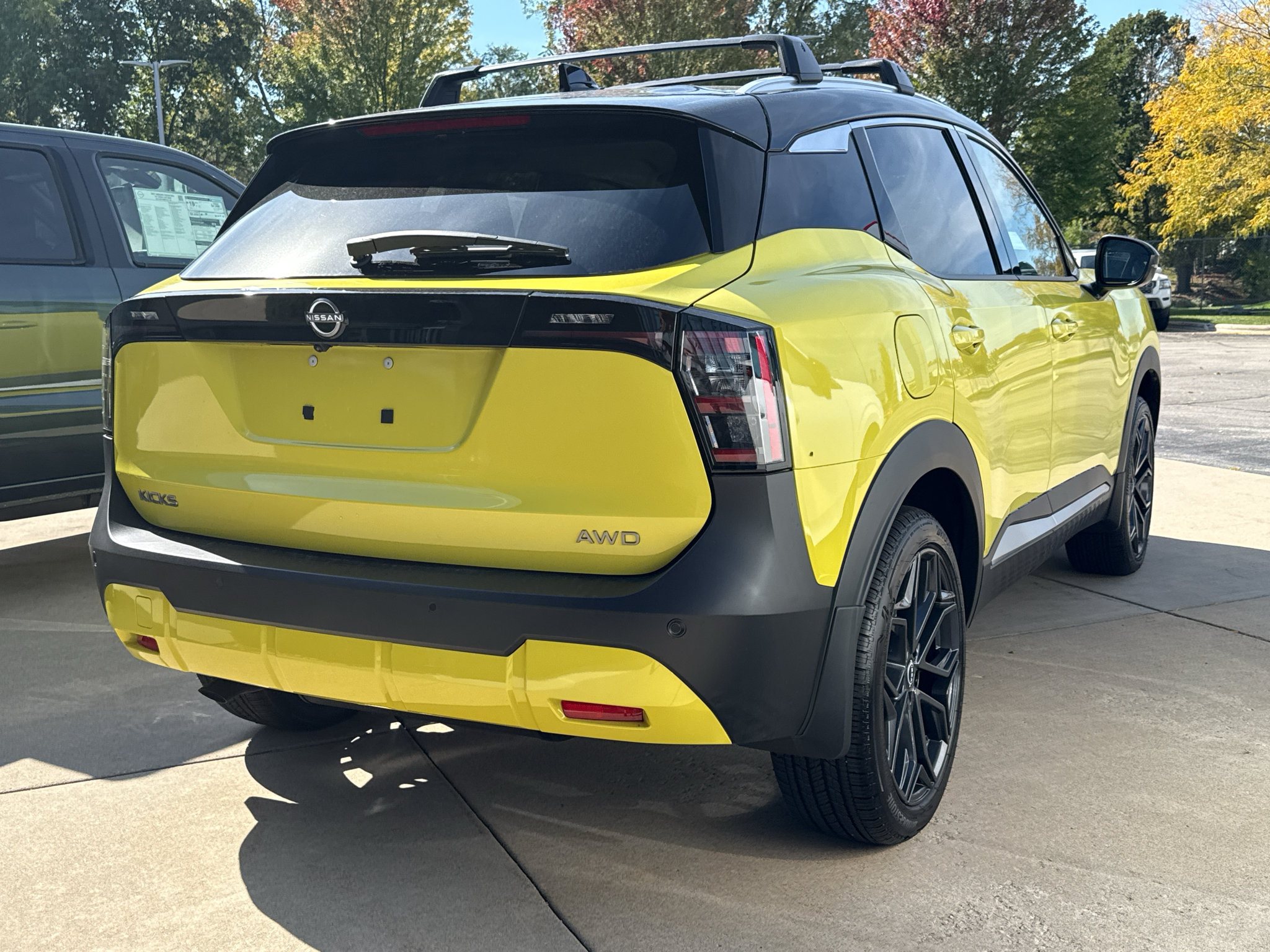 New 2027 Nissan Kicks SR AWD/4WD image 18