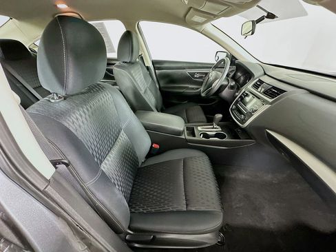 Used 2017 Nissan Altima 2.5 SV image 34