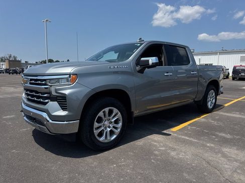 Used 2024 Chevrolet Silverado 1500 LTZ w/ Technology Package AWD/4WD image 2