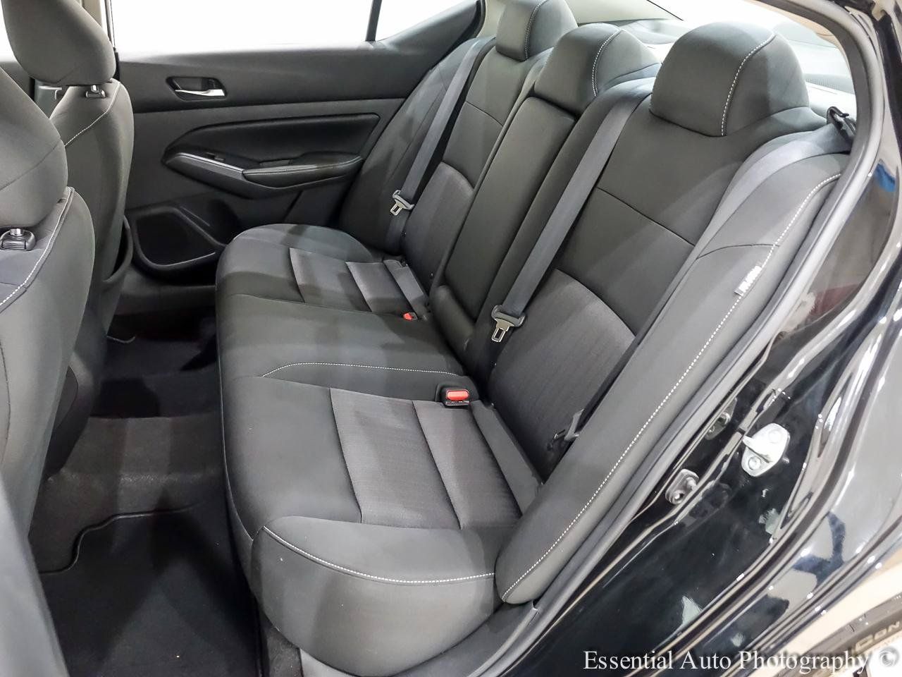 Used 2022 Nissan Altima 2.5 SV FWD image 16