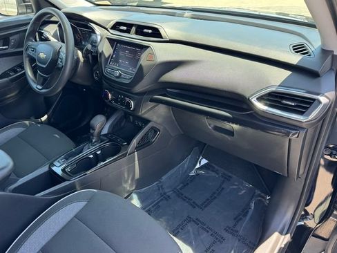 Certified 2023 Chevrolet TrailBlazer LT FWD image 6