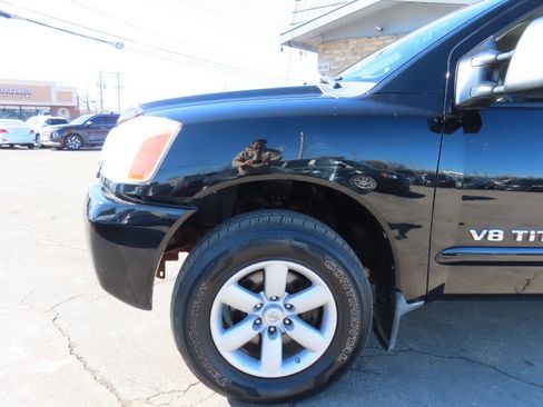 Used 2012 Nissan Titan SV w/ SV Premium Utility Pkg image 34