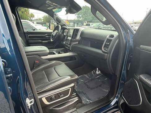 Used 2024 RAM 1500 Laramie AWD/4WD image 28