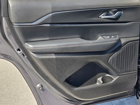 Used 2023 Jeep Grand Cherokee L Laredo w/ Luxury Tech Group I image 33