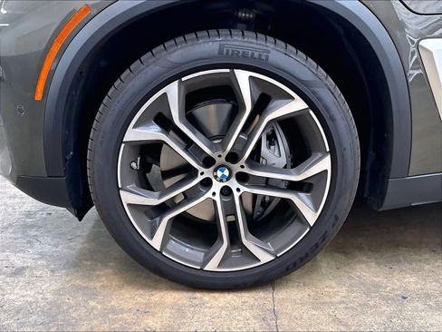 Used 2026 BMW X5 xDrive50e w/ Executive Package AWD/4WD image 12